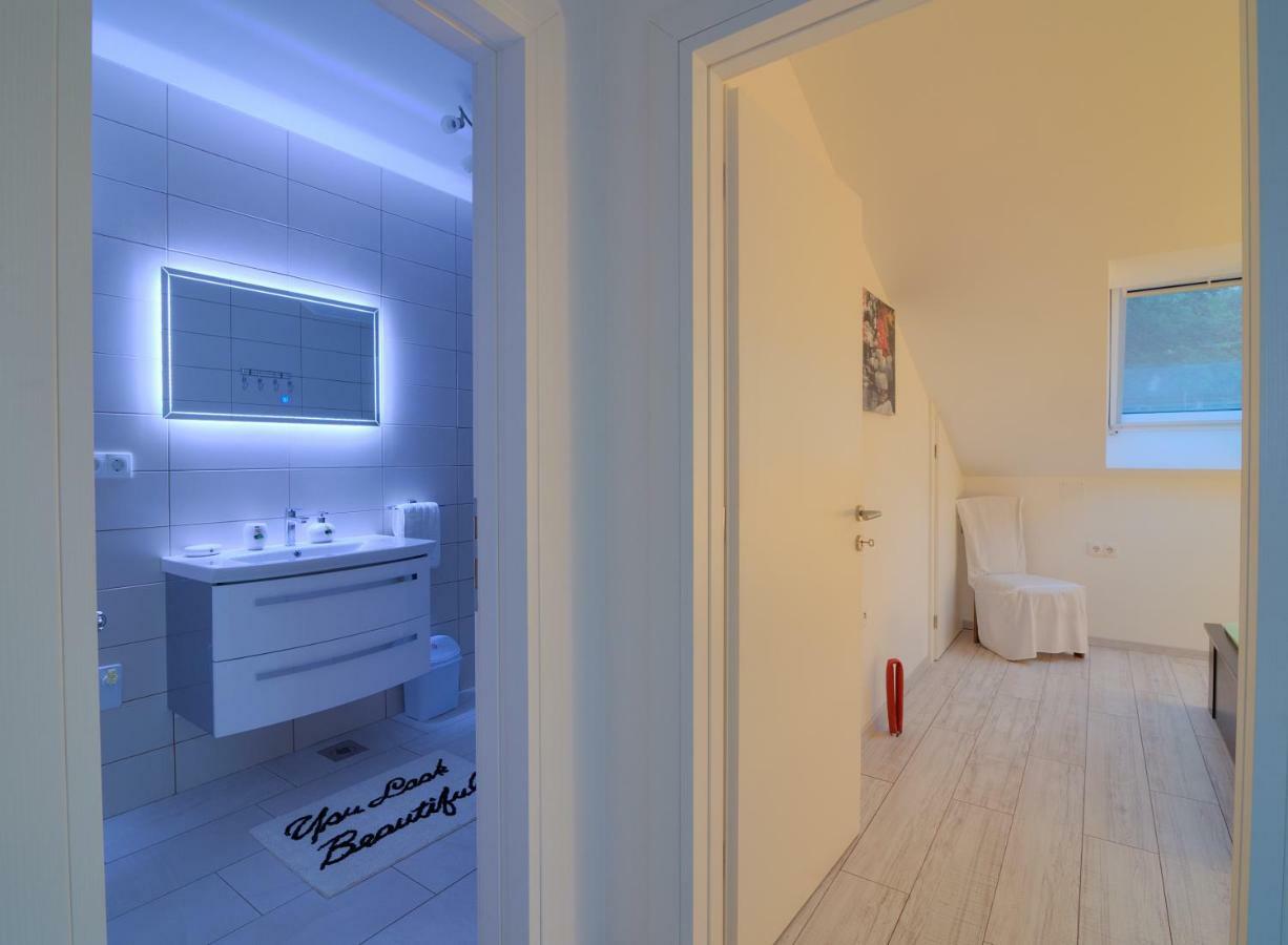 Tri Srice Apartment Senj  Bagian luar foto