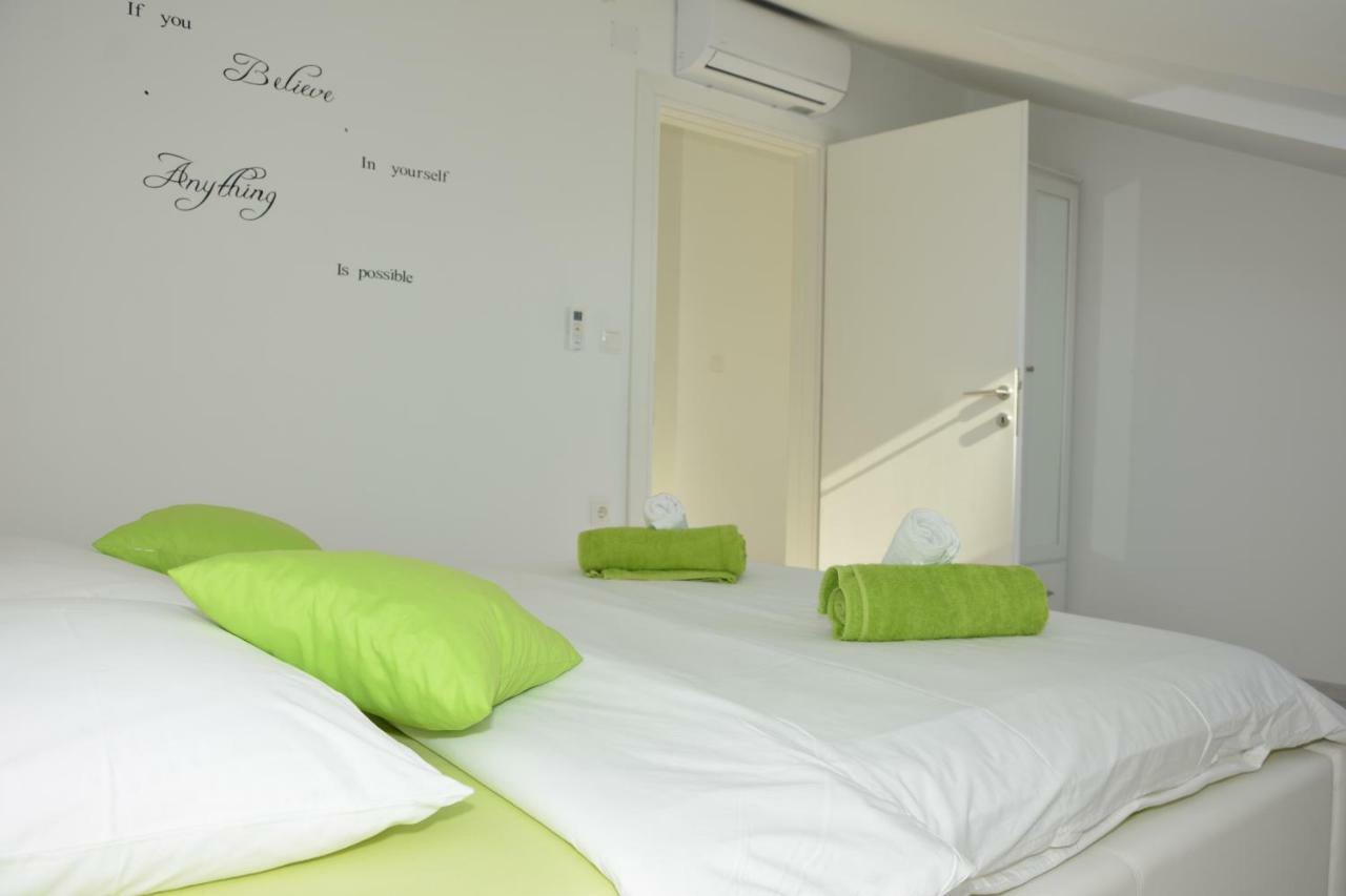Tri Srice Apartment Senj  Bagian luar foto