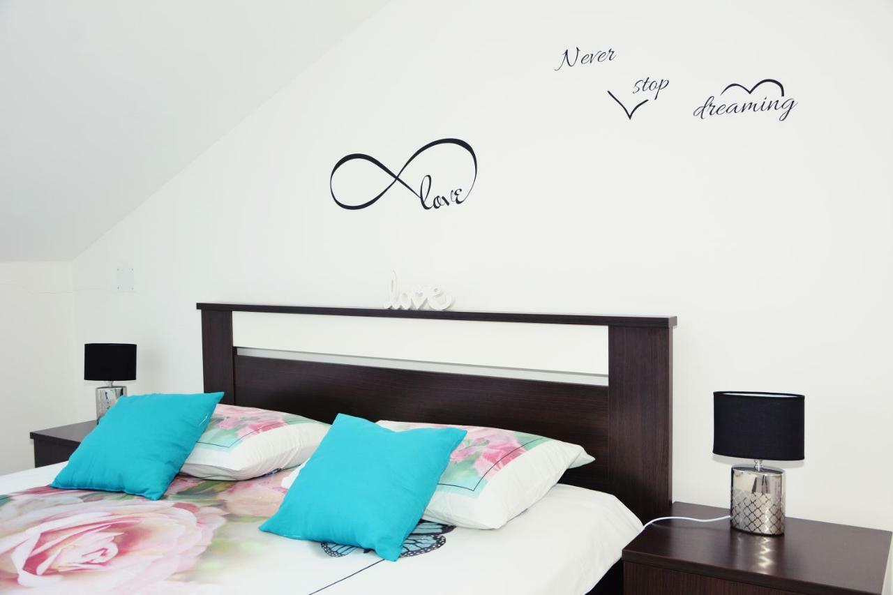 Tri Srice Apartment Senj  Bagian luar foto